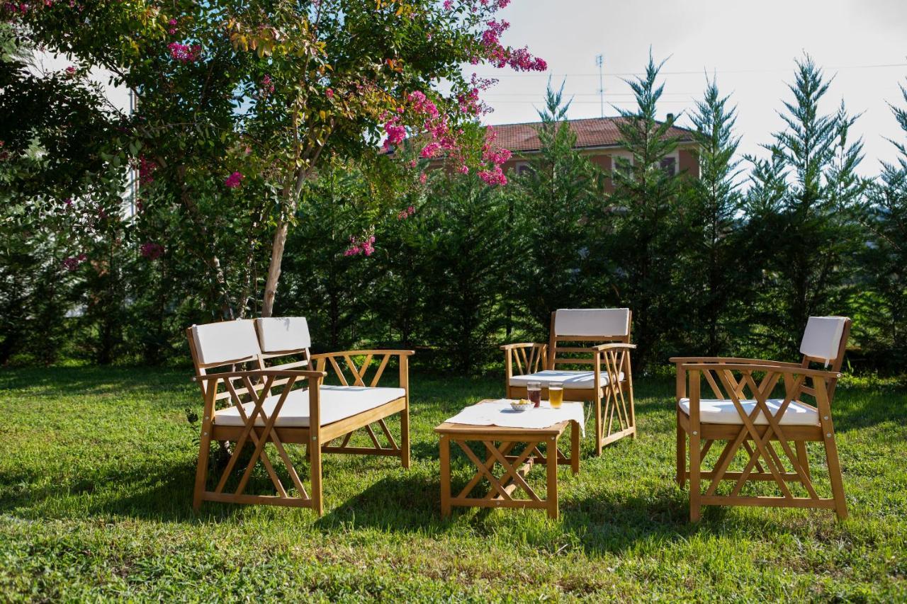 Agriturismo Casa Matilde Lauriano Eksteriør billede